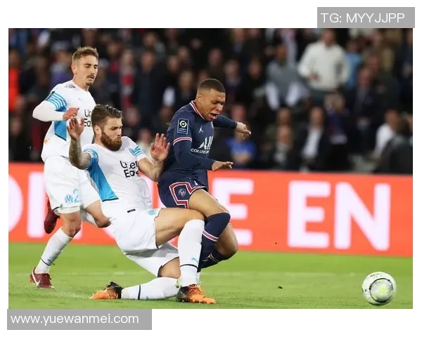 巴黎圣日耳曼将在法甲比赛中迎战马赛，全力争取守住领先地位